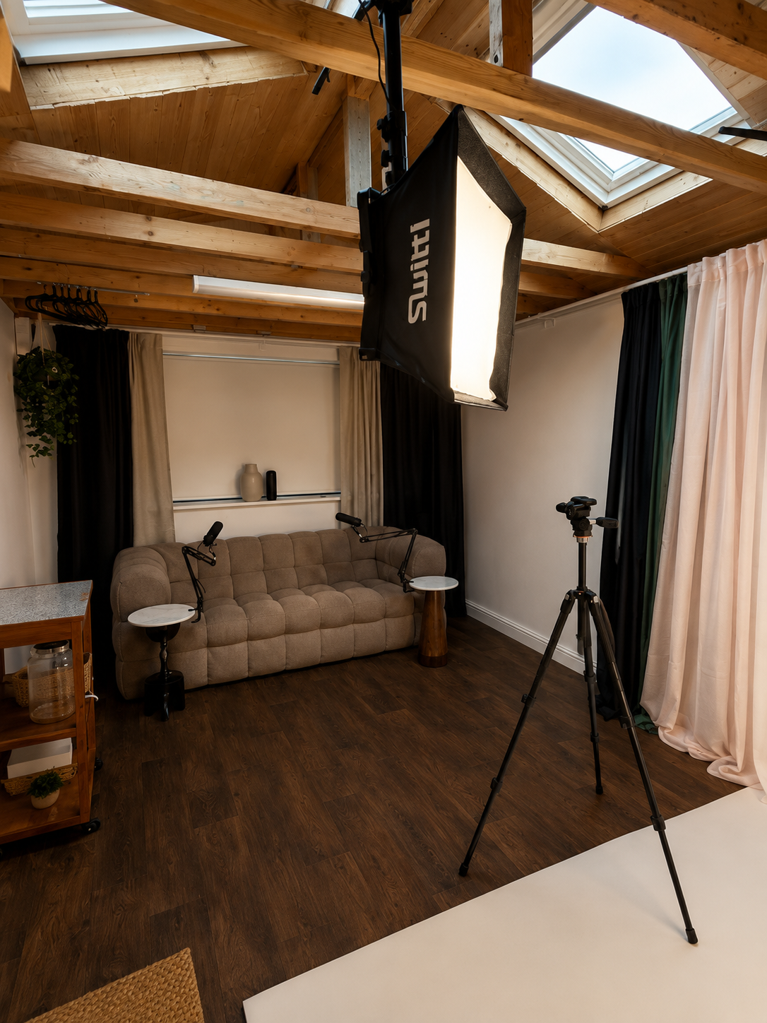 Studio gallery photo